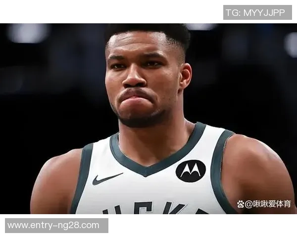 字母哥怒撕球衣引发更衣室冲突雄鹿惨败后队内气氛紧张升级